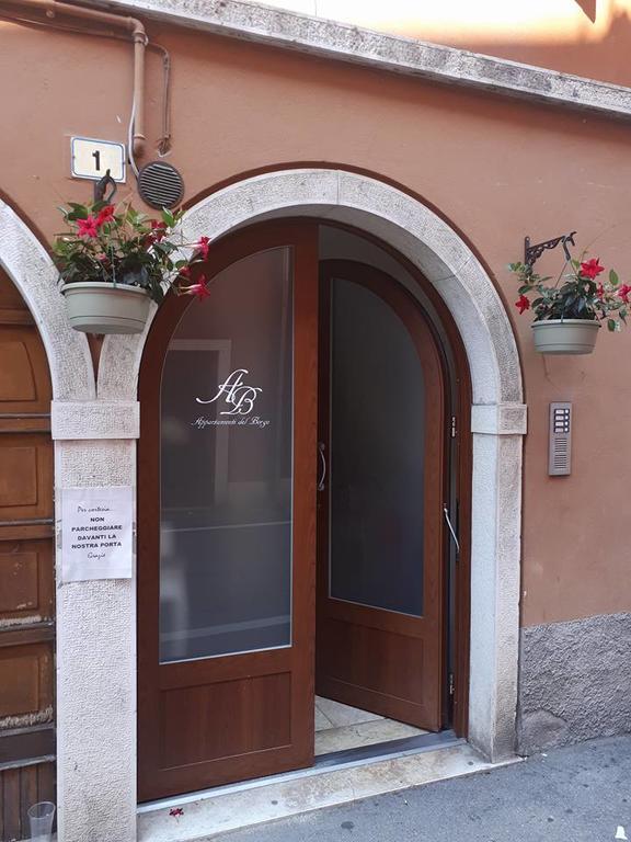 Appartamenti Del Borgo Гарда Екстер'єр фото